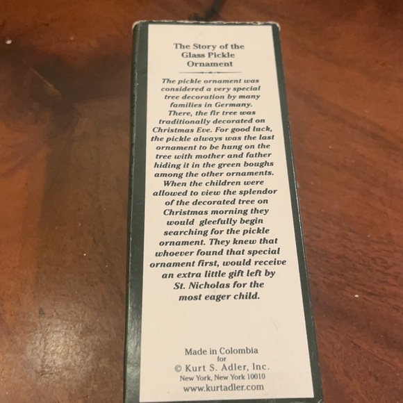 Kurt Adler Glass Pickle Christmas Rare Ornament - Picture 4 of 4